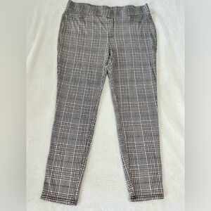 Plaid Pull-On Tapered Legging